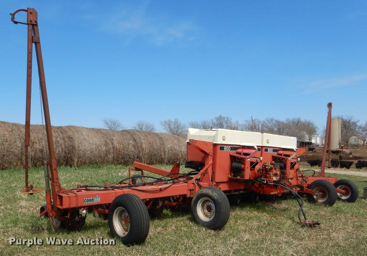 image for item DG0927 Case IH 900 Cyclo Air planter