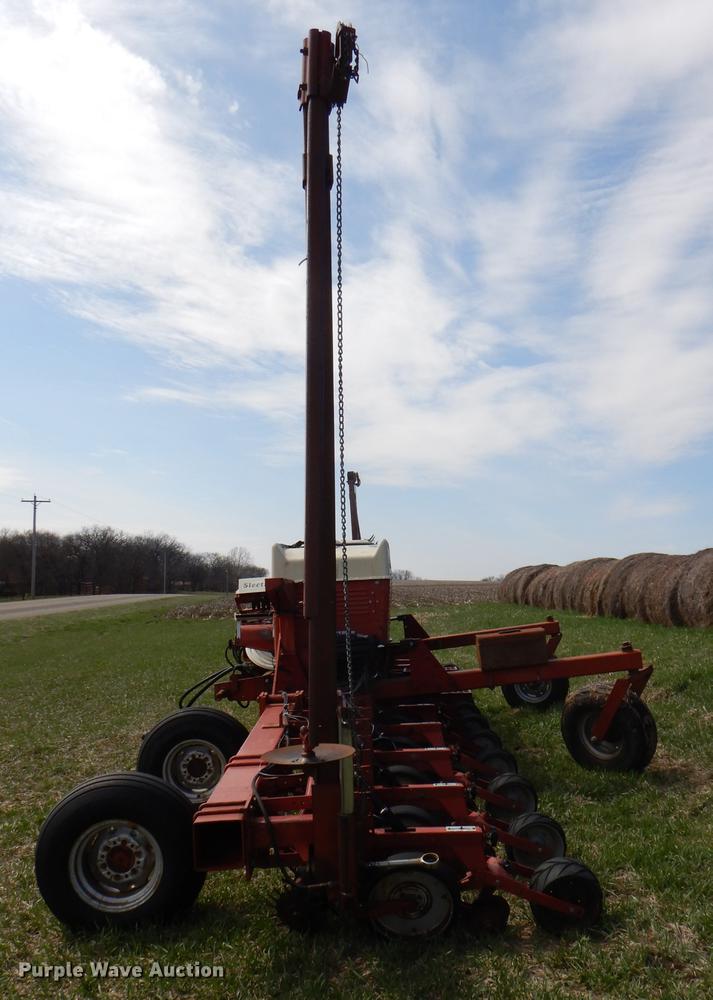 image for item DG0927 Case IH 900 Cyclo Air planter