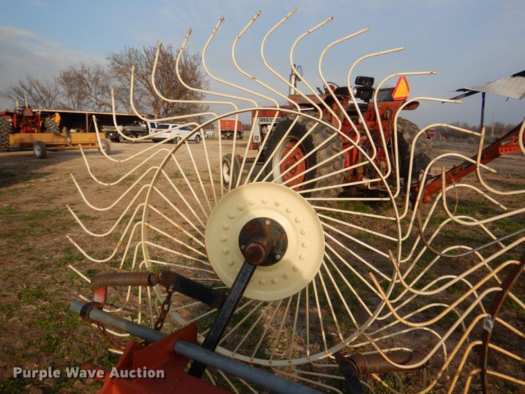 image for item DG0929 AGCO 4324 hay rake