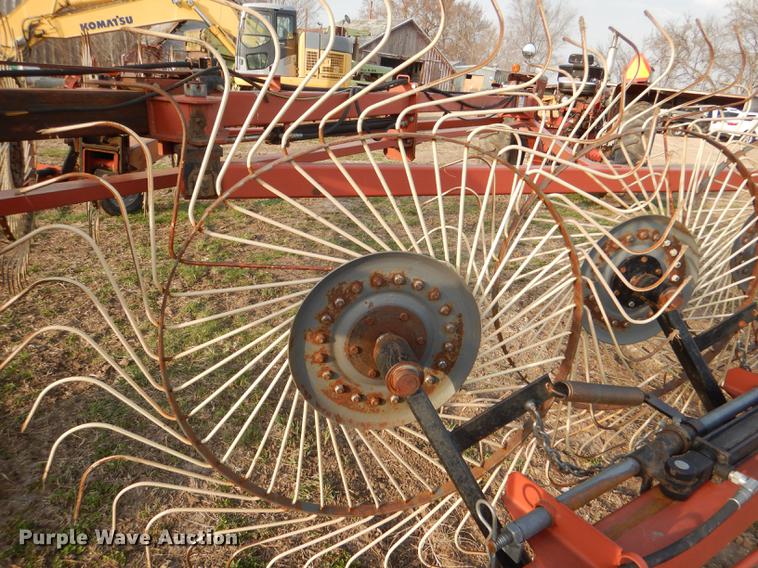 image for item DG0929 AGCO 4324 hay rake