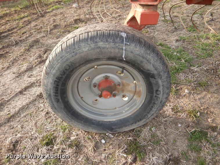 image for item DG0929 AGCO 4324 hay rake