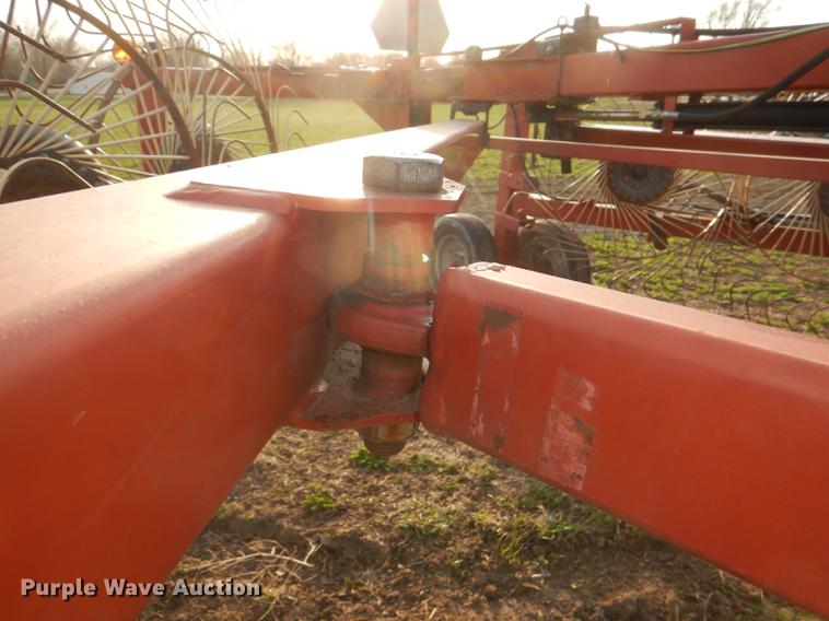 image for item DG0929 AGCO 4324 hay rake