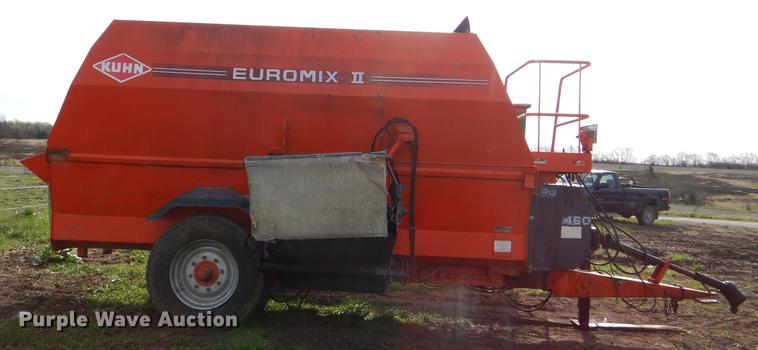 image for item DG0985 Kuhn Euromix II 1460 feed mixer