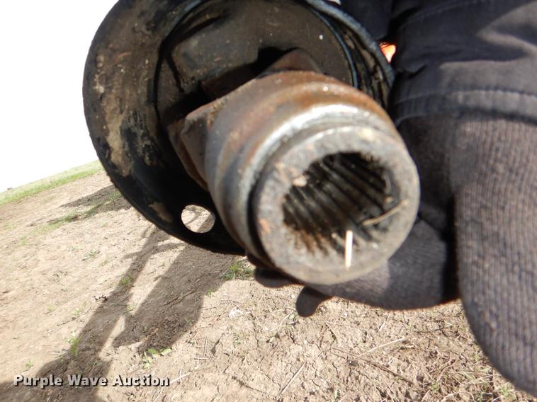 image for item DG0985 Kuhn Euromix II 1460 feed mixer