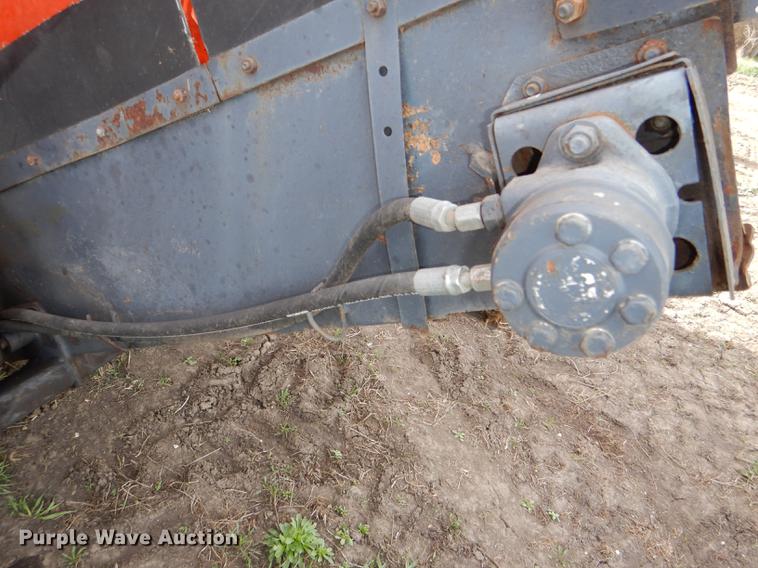 image for item DG0985 Kuhn Euromix II 1460 feed mixer