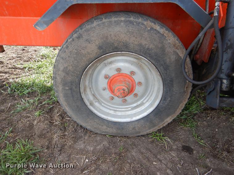 image for item DG0985 Kuhn Euromix II 1460 feed mixer