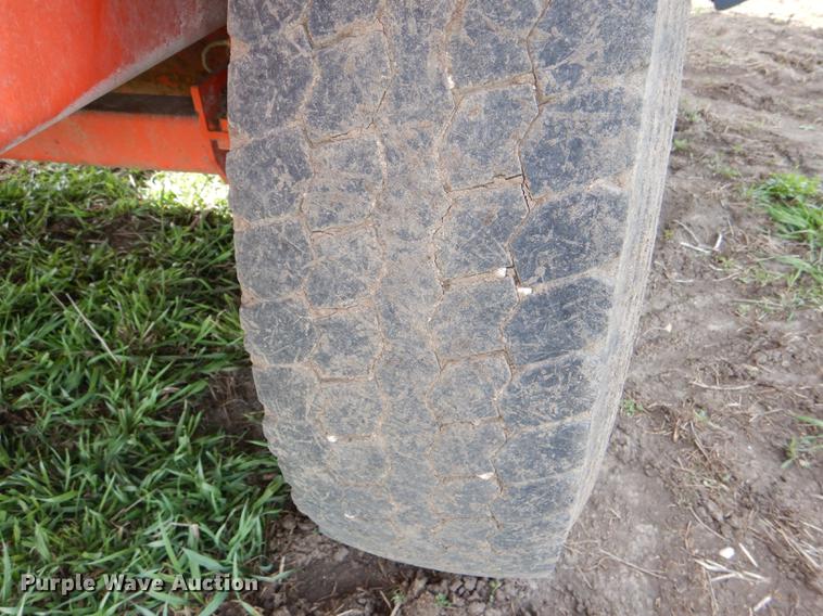 image for item DG0985 Kuhn Euromix II 1460 feed mixer