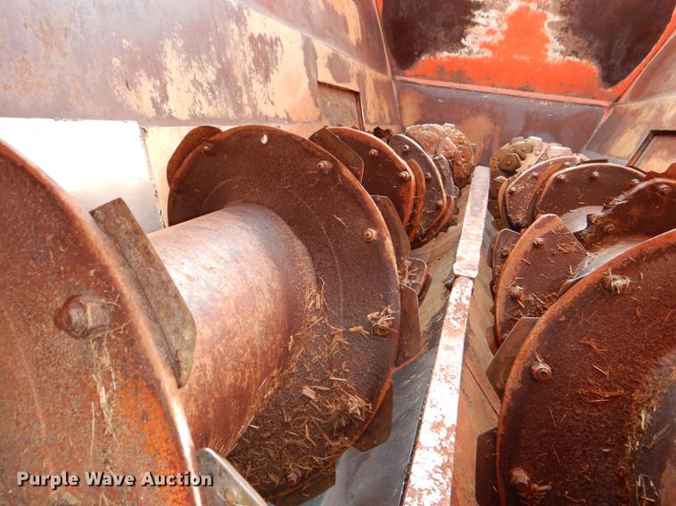 image for item DG0985 Kuhn Euromix II 1460 feed mixer