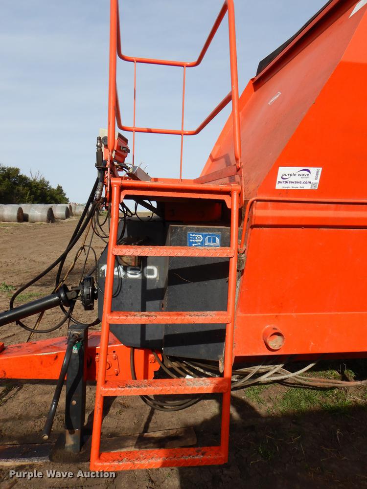 image for item DG0985 Kuhn Euromix II 1460 feed mixer