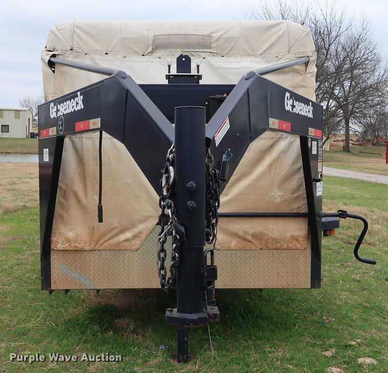 image for item DG3407 2015 Gooseneck Trailers livestock trailer