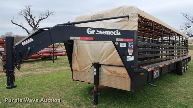 image for item DG3407 2015 Gooseneck Trailers livestock trailer