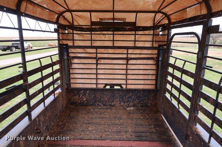 image for item DG3407 2015 Gooseneck Trailers livestock trailer