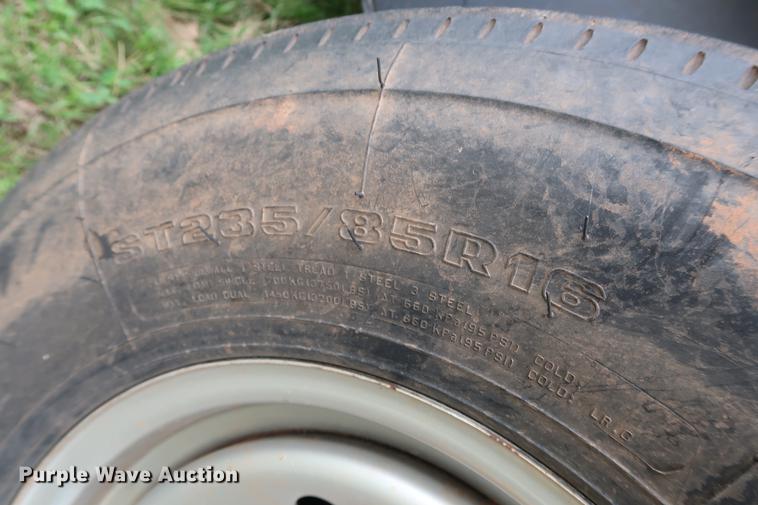 image for item DG3407 2015 Gooseneck Trailers livestock trailer