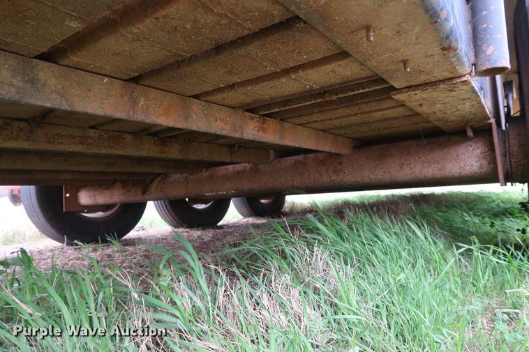 image for item DG3407 2015 Gooseneck Trailers livestock trailer