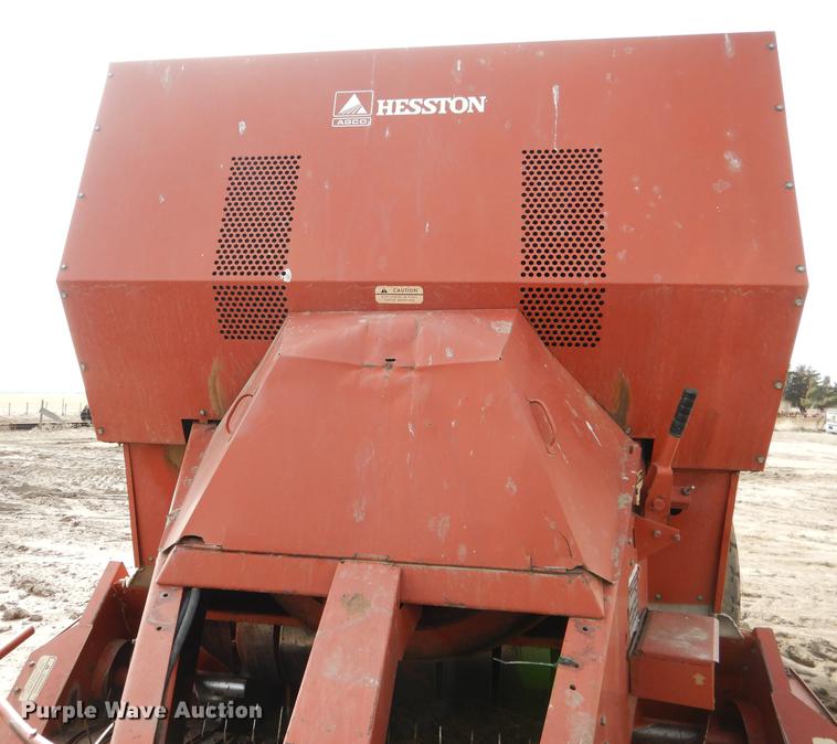 image for item DG5754 1993 Hesston 4900 large square baler
