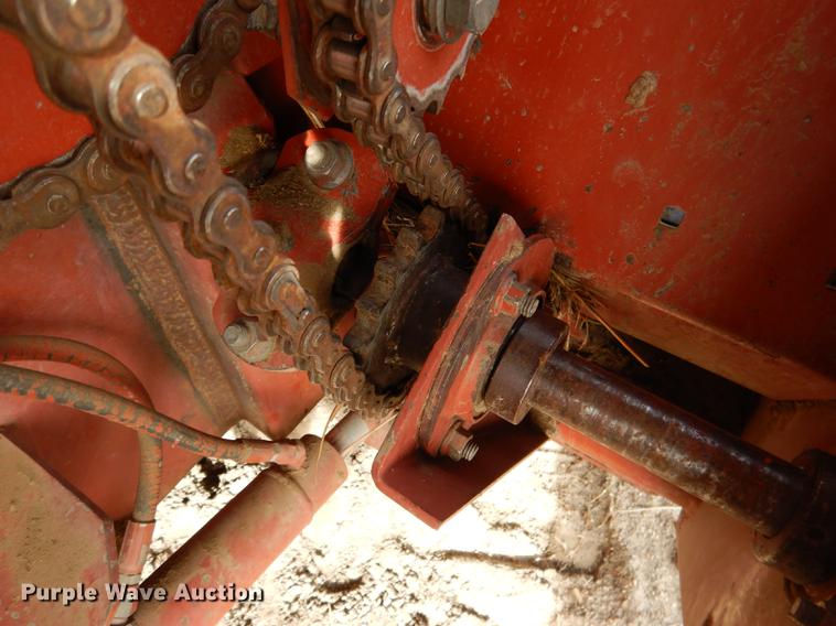 image for item DG5754 1993 Hesston 4900 large square baler