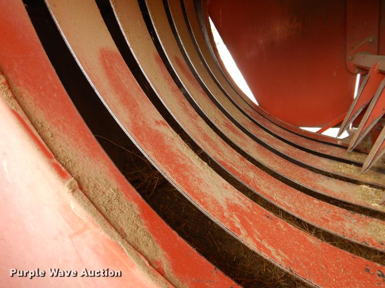 image for item DG5754 1993 Hesston 4900 large square baler