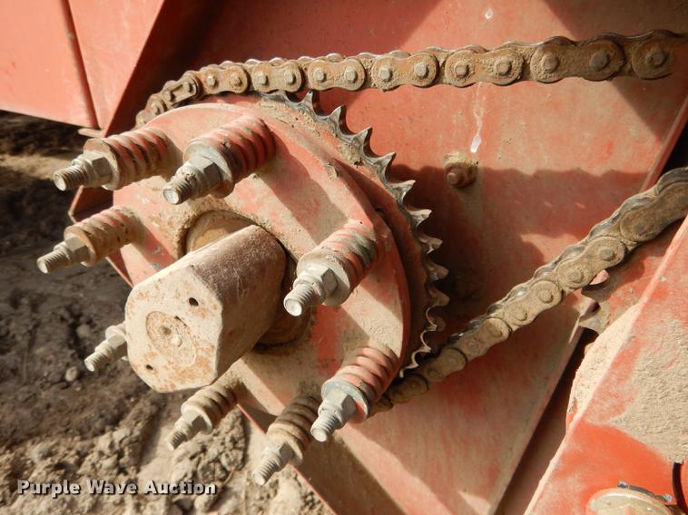 image for item DG5754 1993 Hesston 4900 large square baler