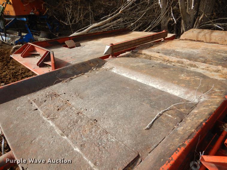 image for item DG5754 1993 Hesston 4900 large square baler