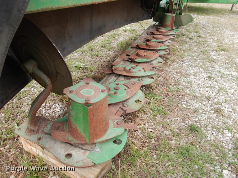 image for item DY9802 John Deere 285 disc mower