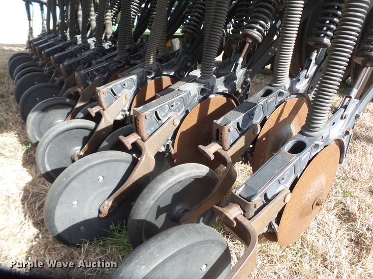 image for item EI9725 John Deere 455 grain drill