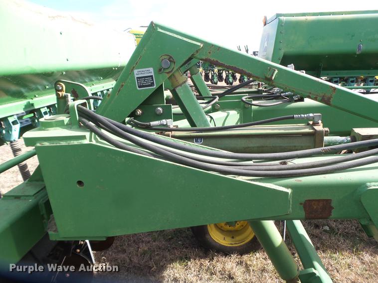 image for item EI9725 John Deere 455 grain drill