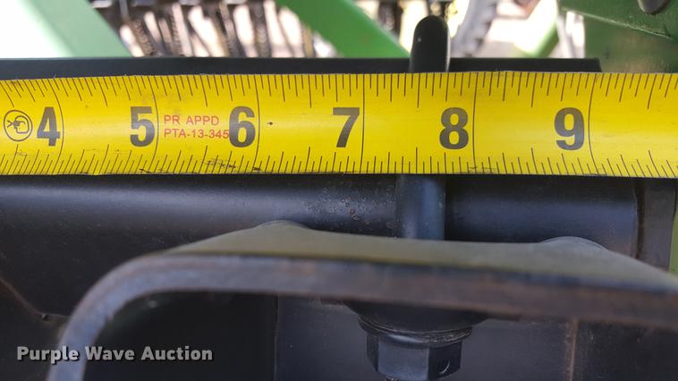 image for item EI9725 John Deere 455 grain drill