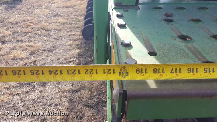 image for item EI9725 John Deere 455 grain drill