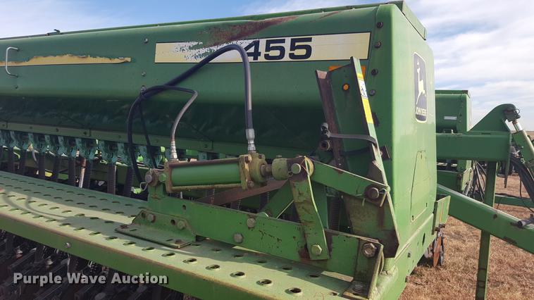image for item EI9725 John Deere 455 grain drill