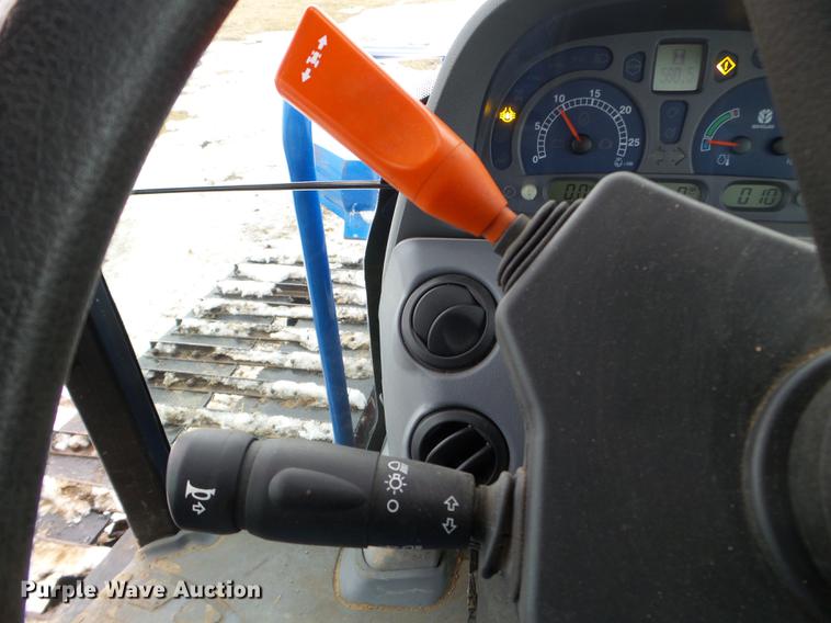 image for item EW9993 2005 New Holland TS115A tractor with snow groomer