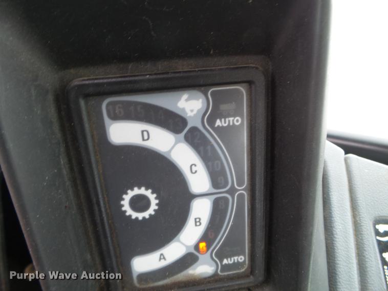 image for item EW9993 2005 New Holland TS115A tractor with snow groomer