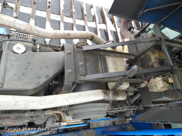 image for item EW9993 2005 New Holland TS115A tractor with snow groomer