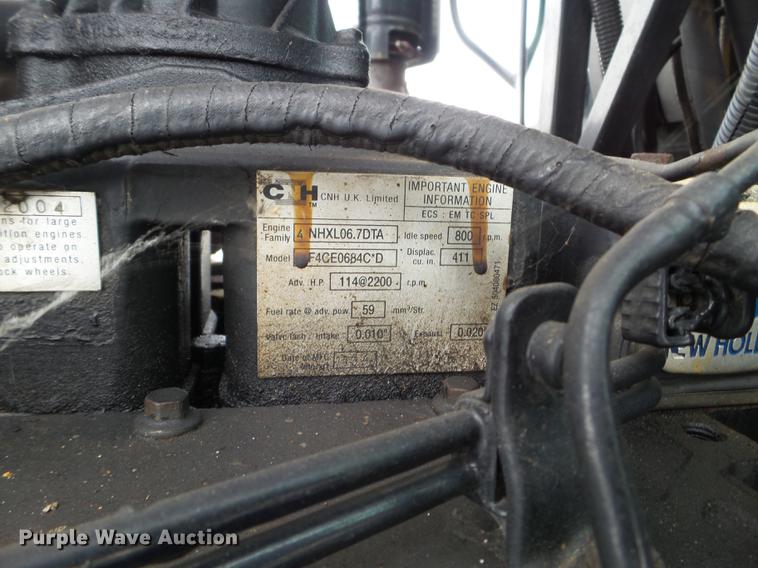 image for item EW9993 2005 New Holland TS115A tractor with snow groomer