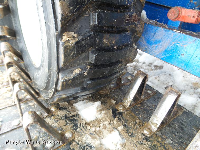 image for item EW9993 2005 New Holland TS115A tractor with snow groomer