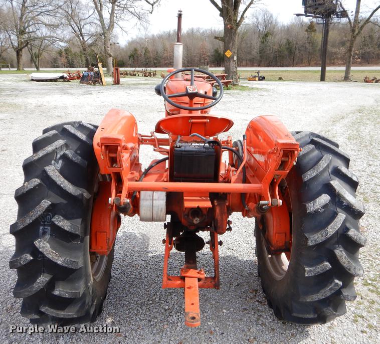 image for item EZ9911 1959 Allis Chalmers D10 tractor