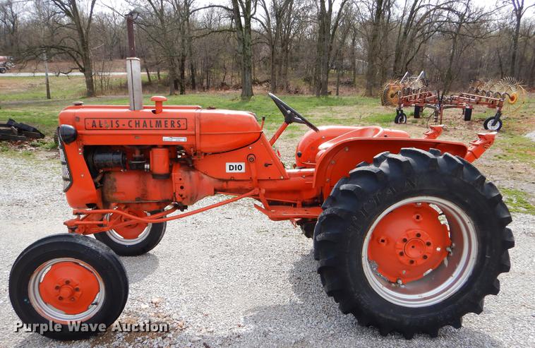 image for item EZ9911 1959 Allis Chalmers D10 tractor