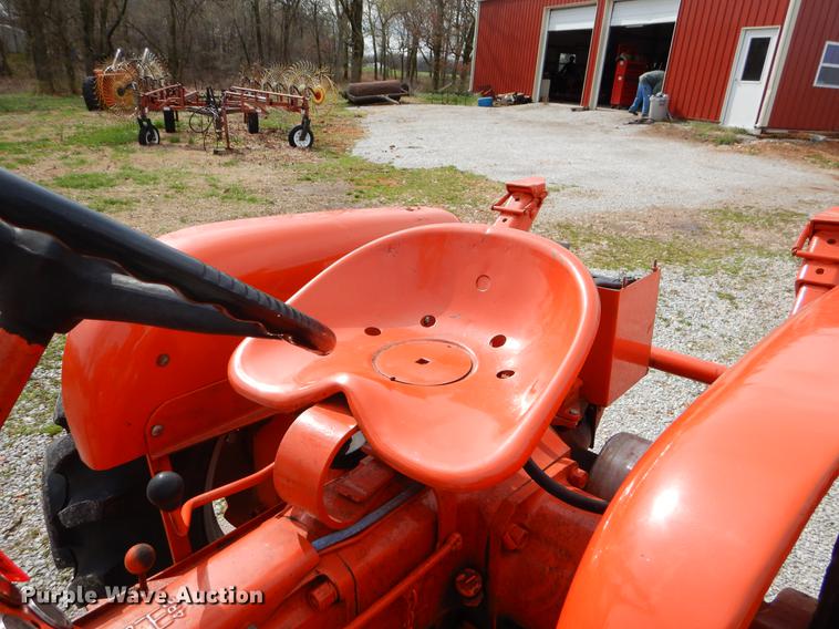 image for item EZ9911 1959 Allis Chalmers D10 tractor