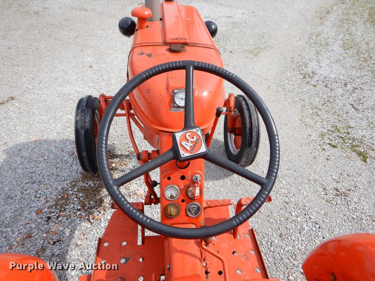 image for item EZ9911 1959 Allis Chalmers D10 tractor