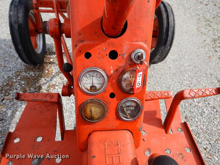 image for item EZ9911 1959 Allis Chalmers D10 tractor