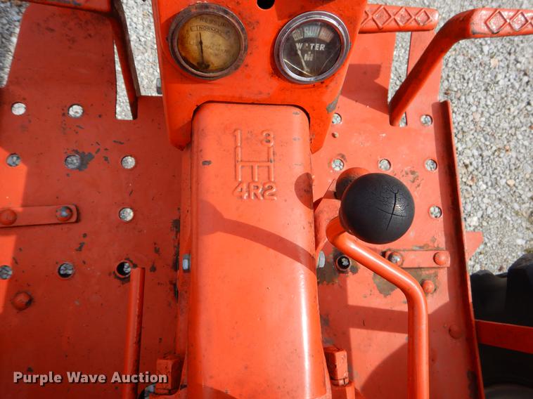 image for item EZ9911 1959 Allis Chalmers D10 tractor