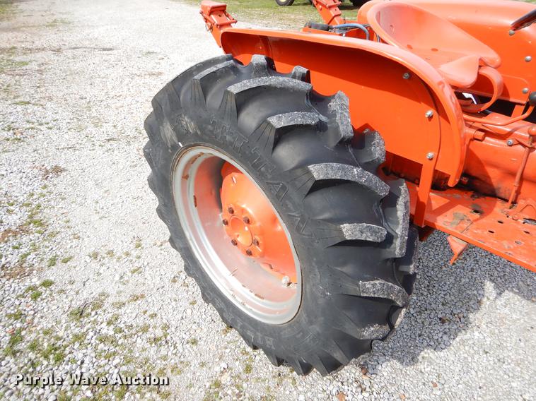 image for item EZ9911 1959 Allis Chalmers D10 tractor