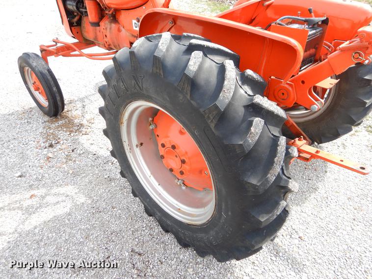 image for item EZ9911 1959 Allis Chalmers D10 tractor