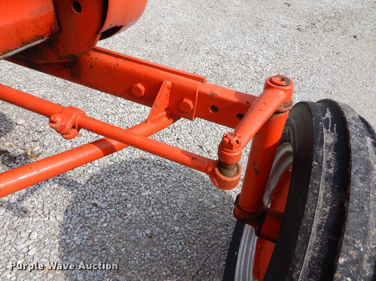 image for item EZ9911 1959 Allis Chalmers D10 tractor