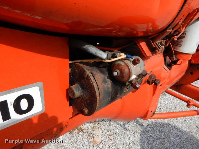 image for item EZ9911 1959 Allis Chalmers D10 tractor