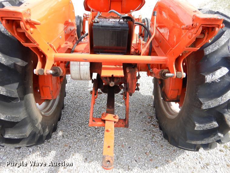image for item EZ9911 1959 Allis Chalmers D10 tractor