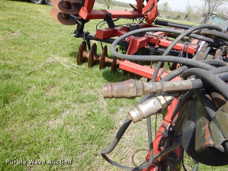 image for item EZ9982 2011 Case IH RMX370 tandem disk