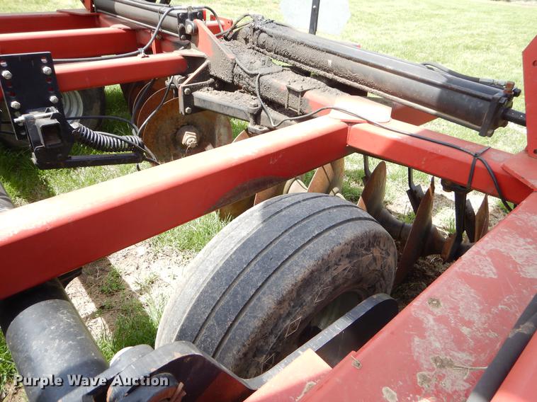 image for item EZ9982 2011 Case IH RMX370 tandem disk