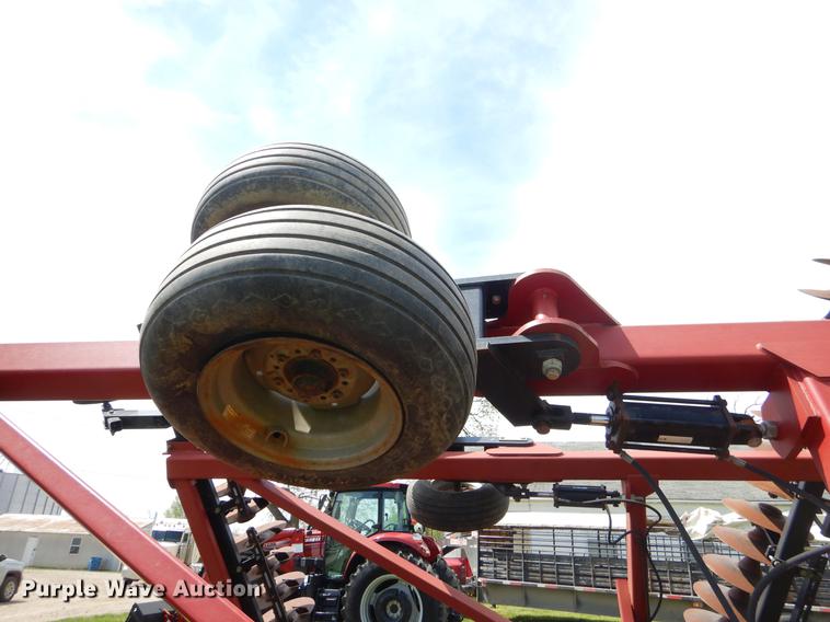 image for item EZ9982 2011 Case IH RMX370 tandem disk