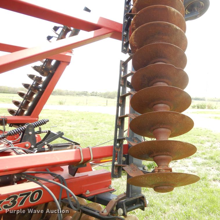 image for item EZ9982 2011 Case IH RMX370 tandem disk