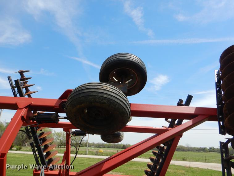 image for item EZ9982 2011 Case IH RMX370 tandem disk
